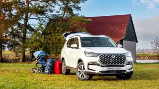 Velké rodinné SUV za malou cenou? Řešením jsou „dva draci“ s modelem Rexton Club