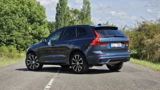 Volvo XC60 T8