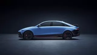 Hyundai ukázal nový Ioniq 6 N. Má výkon 605 koní a nebojí se ani závodních okruhů