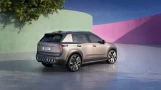 Nejočekávanější novinky pro rok 2026. Přijedou levné elektromobily od Škody a VW i futuristické BMW