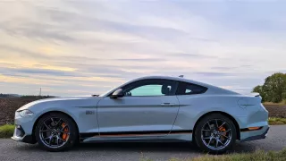 Ford Mustang Mach 1