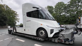 tesla semi a windrose