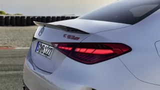 Nový Mercedes-AMG C63 S E Performance