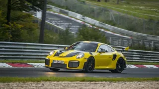 Porsche 911 GT2 RS 4