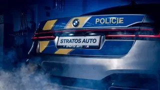 BMW 7 policie