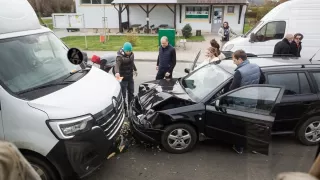 Řidiči k malým nehodám zbytečně volají policii. Zdržují tak nejen ji, ale i všechny kolem