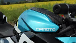 CFMOTO 300SR