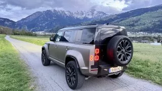 Land Rover Defender OCTA