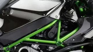 Kawasaki Ninja H2R - Obrázek 8