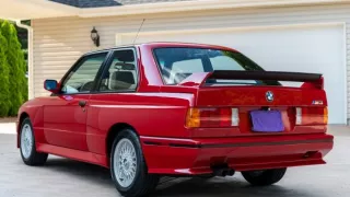 BMW M3 E30