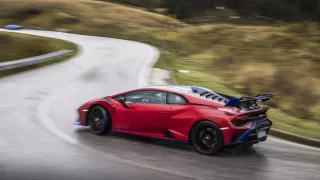 Lamborghini Huracán STO