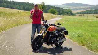 Recenze motocyklu Triumph Speed Twin 1200 RS