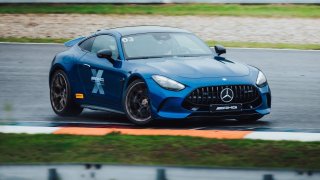 Poprvé za volantem nového Mercedesu-AMG GT 63. Stále je to bestie, ale už se vás nesnaží zabít