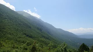 Cesta vede přes národní park Galichica