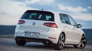 Volkswagen Golf GTI exteriér 8