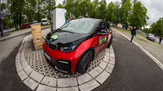 BMW i3s