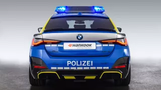 Policejní BMW i4 AC Schnitzer