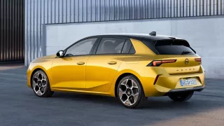 Opel Astra 2021