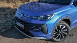 Nový Volkswagen T-Roc jezdí mnohem lépe než dřív