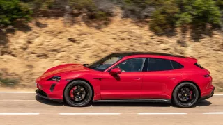 Porshce Taycan Sport Turismo