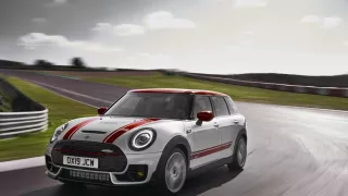 MINI John Cooper Works Clubman 3