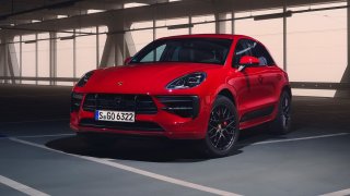 Více výkonu se vždycky hodí. Nové Porsche Macan GTS má 380 koní, stovku za 4,7 sekundy