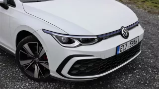 Volkswagen Golf GTE vs. 2.0 TDI Evo