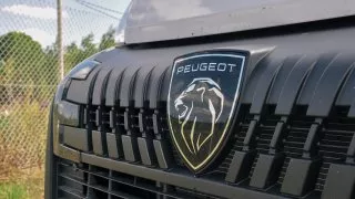 Peugeot e-Boxer L3H2