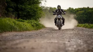 Ducati Scrambler 1100 jízdní 10