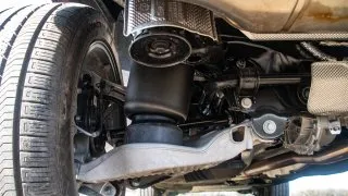 Test Land Rover Defender P300e
