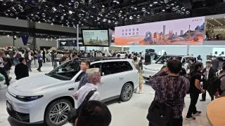 Stánek Leapmotor na autosalonu v Pekingu