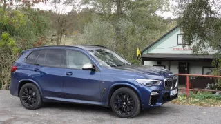 BMW X5 xDrive M50d exterier 7