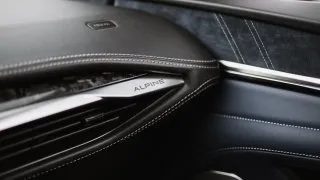 Alpine A390