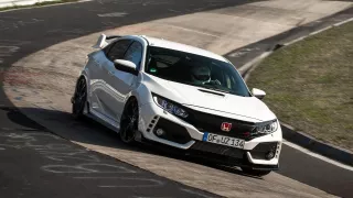 Nejrychlejší předokolka je Civic Type R - Obrázek 