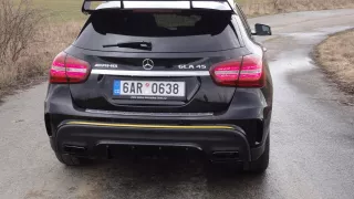 MERCEDES-AMG GLA 45 – exteriér 7