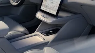 Volvo ES90