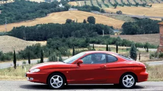 Hyundai Coupé (1996-1999)