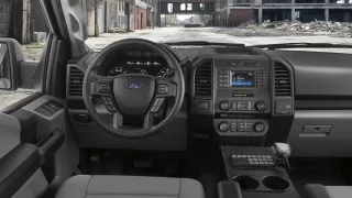 Působivý offroad Ford F-150 v policejním provedení