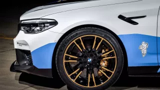 BMW M5 Safety Car 16