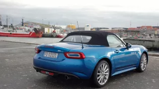 FIAT 124 SPIDER exteriér 6