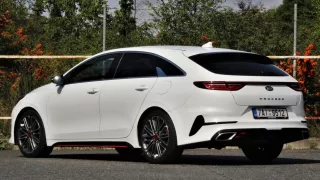 Kia ProCeed