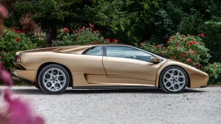 Restomod Lamborghini Diablo má V12 i manuál. Úprava za 29 milionů je však jen začátek