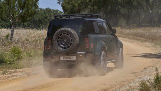 Land Rover Defender OCTA