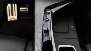Peugeot e-3008