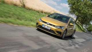 VW Golf 1.5 TSI Evo jízda 21