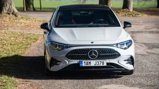 Test Mercedes-Benz CLA hybrid