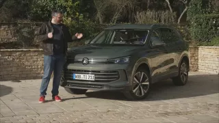 Nový Volkswagen Tiguan prozrazuje, kde se vzalo jeho jméno. Nápovědu schoval do okna