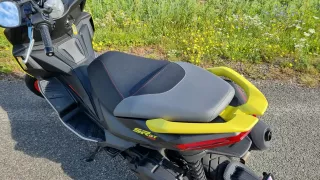 Aprilia SR GT Sport 200