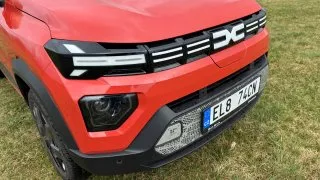 Dacia Spring Extreme Electric 65