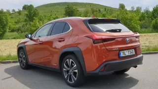 Lexus UX 250h Luxury